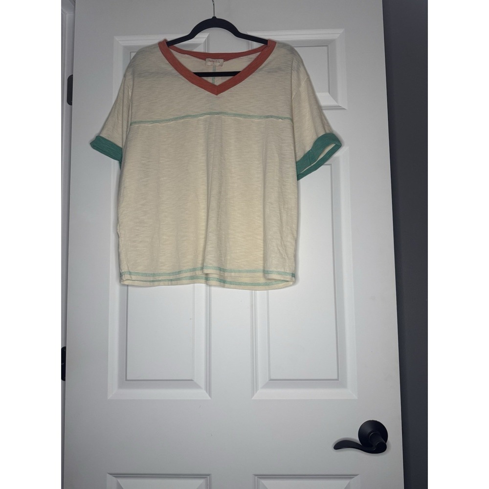 Hailey And Co Contrast Exposed Trim V Neck Tee Shirt Large Cream Green  Orange